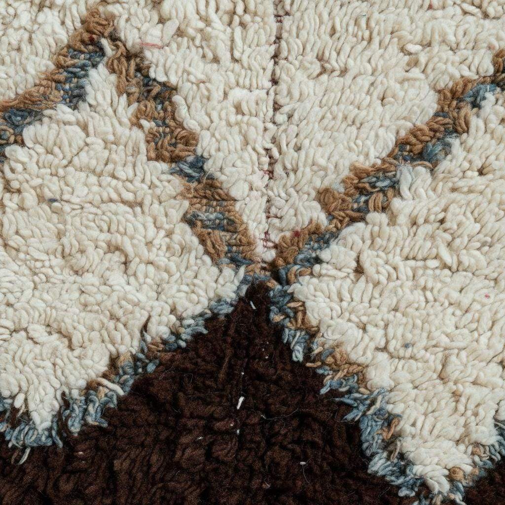 Inside the World of Artisan Rug Making: Craftsmanship, Tradition & Timeless Beauty