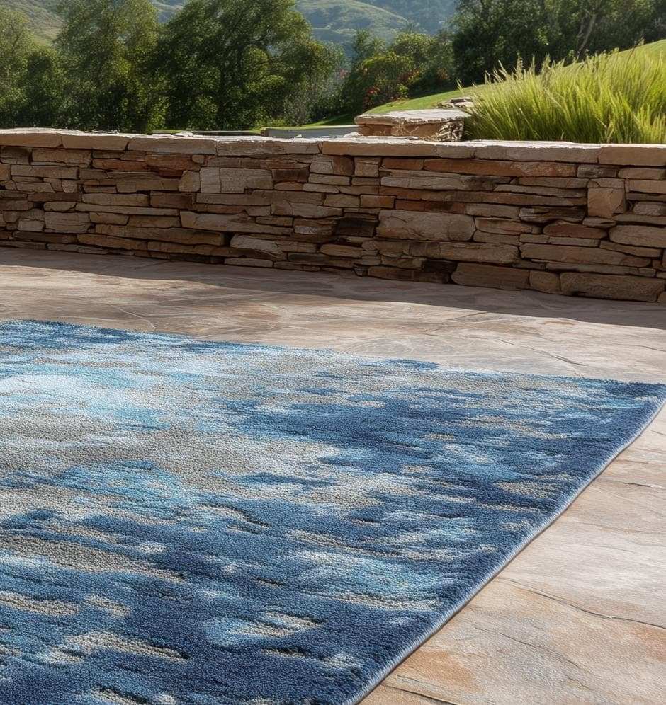 Modern handmade tufted blue gray wool rug with abstract design, 6x9 area size