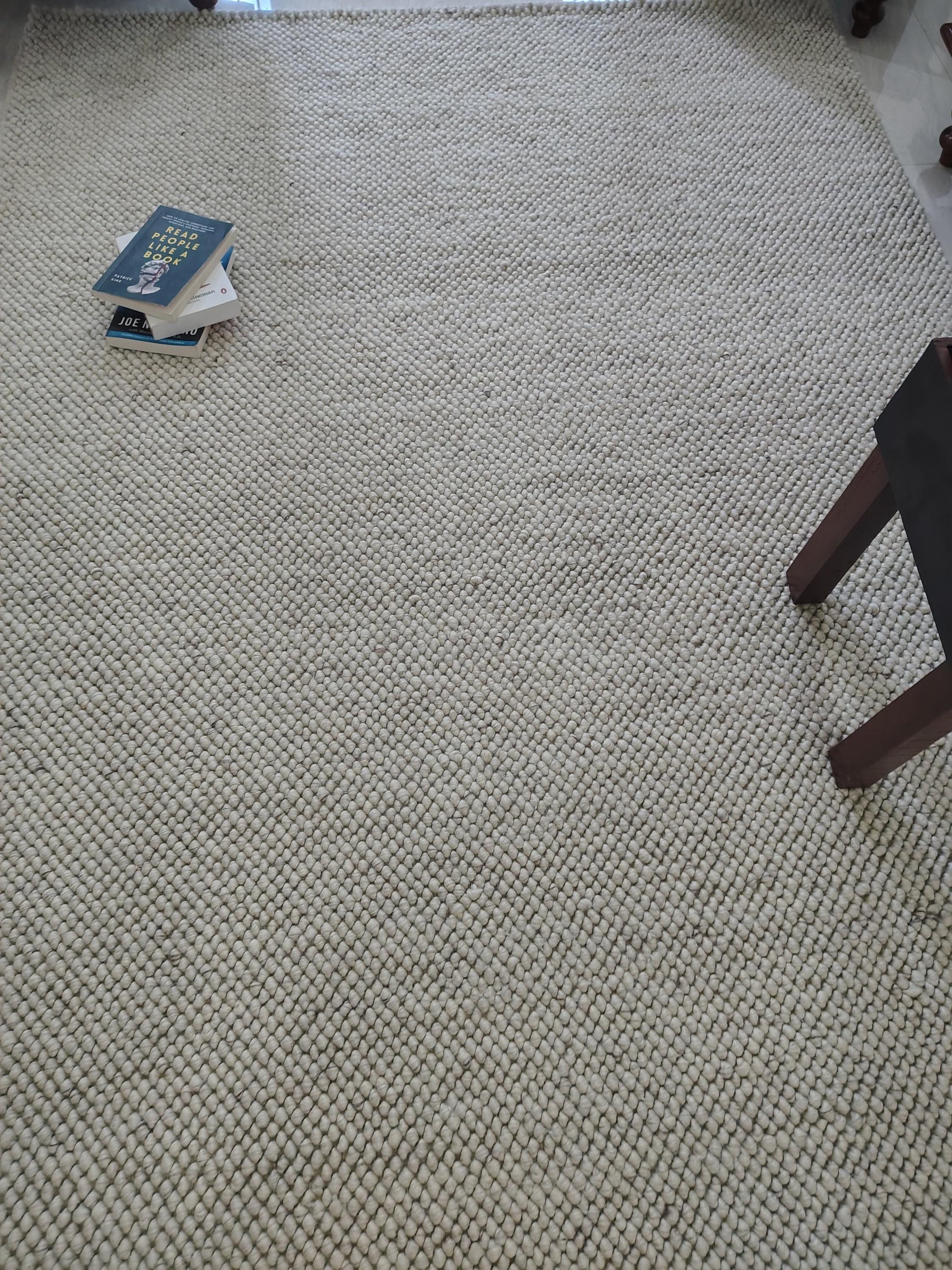 Chunky Looped Ivory Rug – Thick Textured Neutral Minimalist Floor Accent