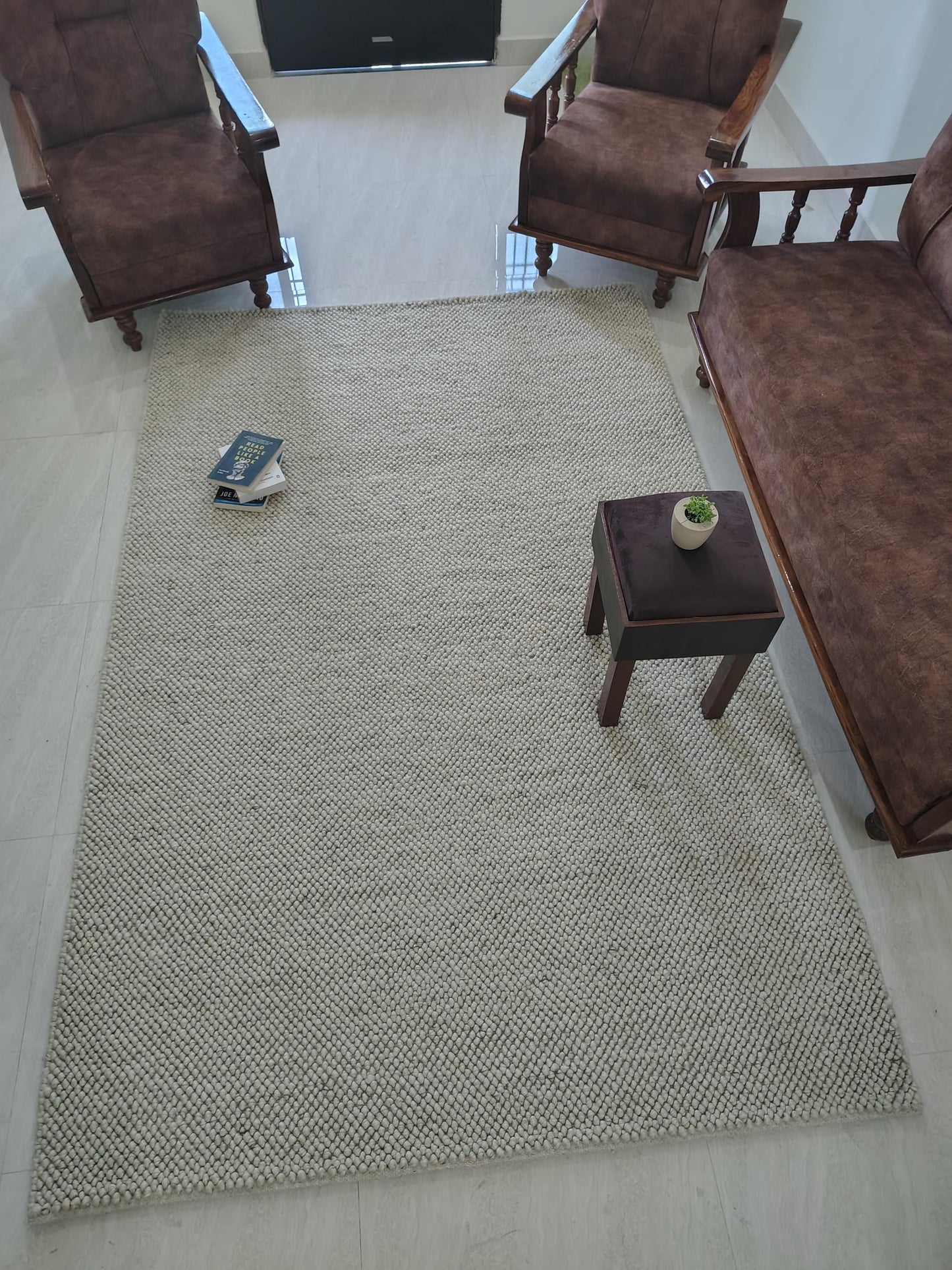 Chunky Looped Ivory Rug – Thick Textured Neutral Minimalist Floor Accent