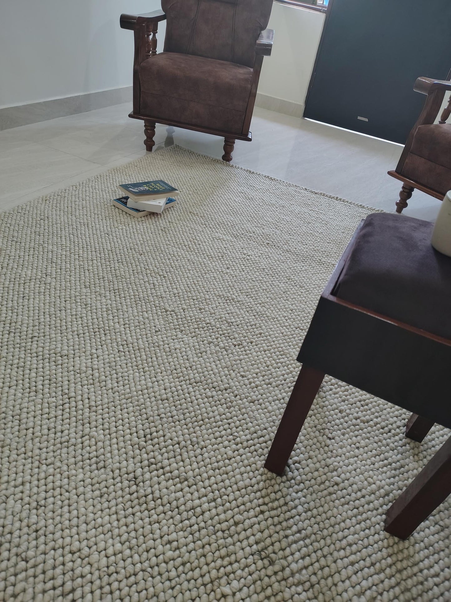 Chunky Looped Ivory Rug – Thick Textured Neutral Minimalist Floor Accent