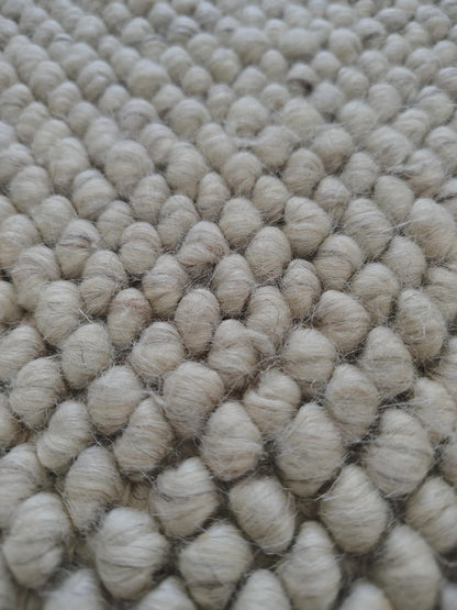 Chunky Looped Ivory Rug – Thick Textured Neutral Minimalist Floor Accent