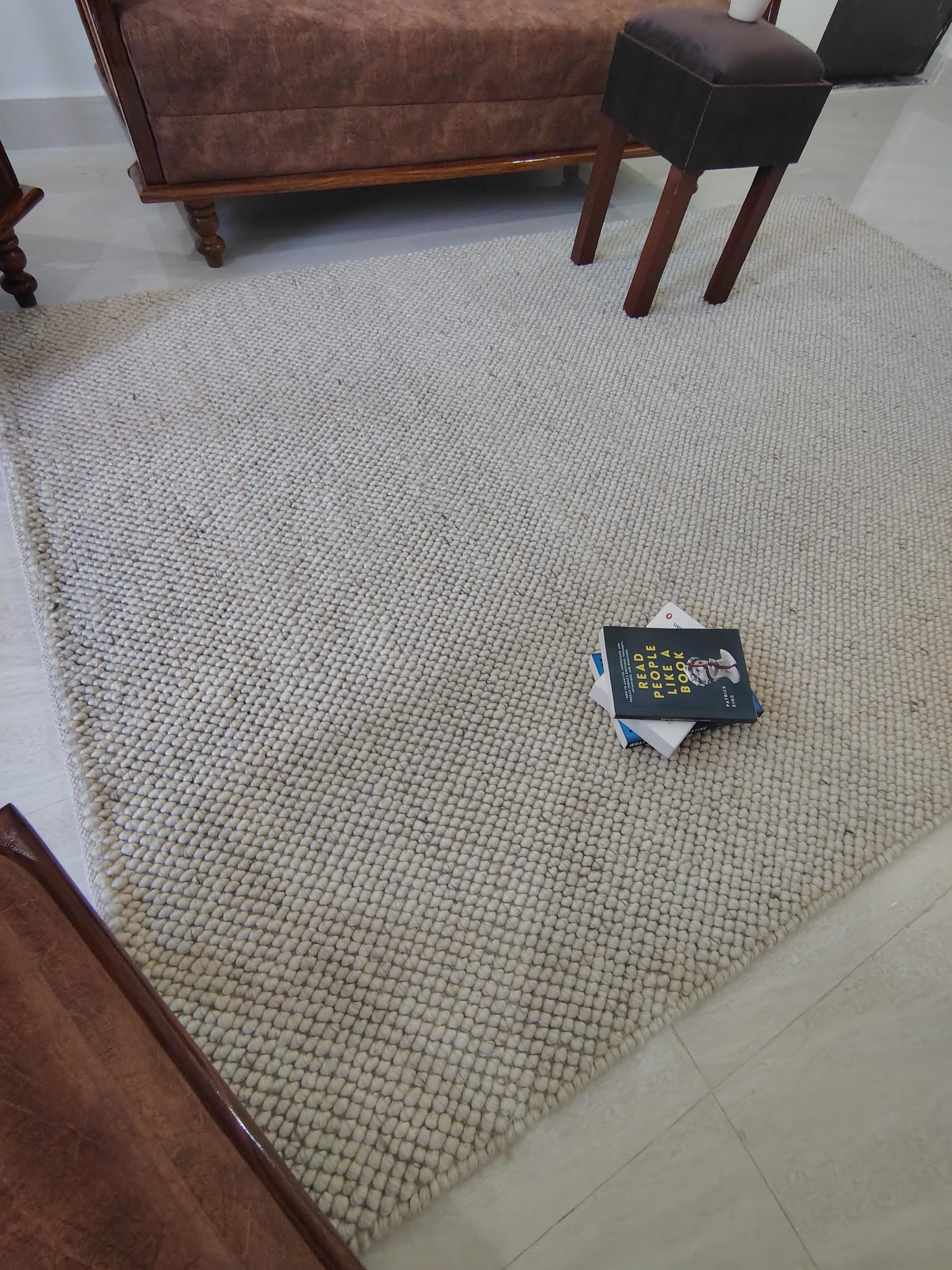 Chunky Looped Ivory Rug – Thick Textured Neutral Minimalist Floor Accent