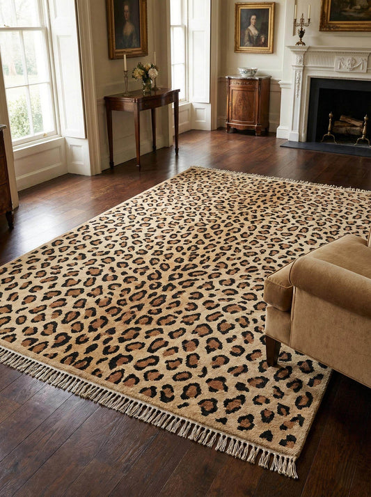 Hand knotted leopard print wool rug for living room decor