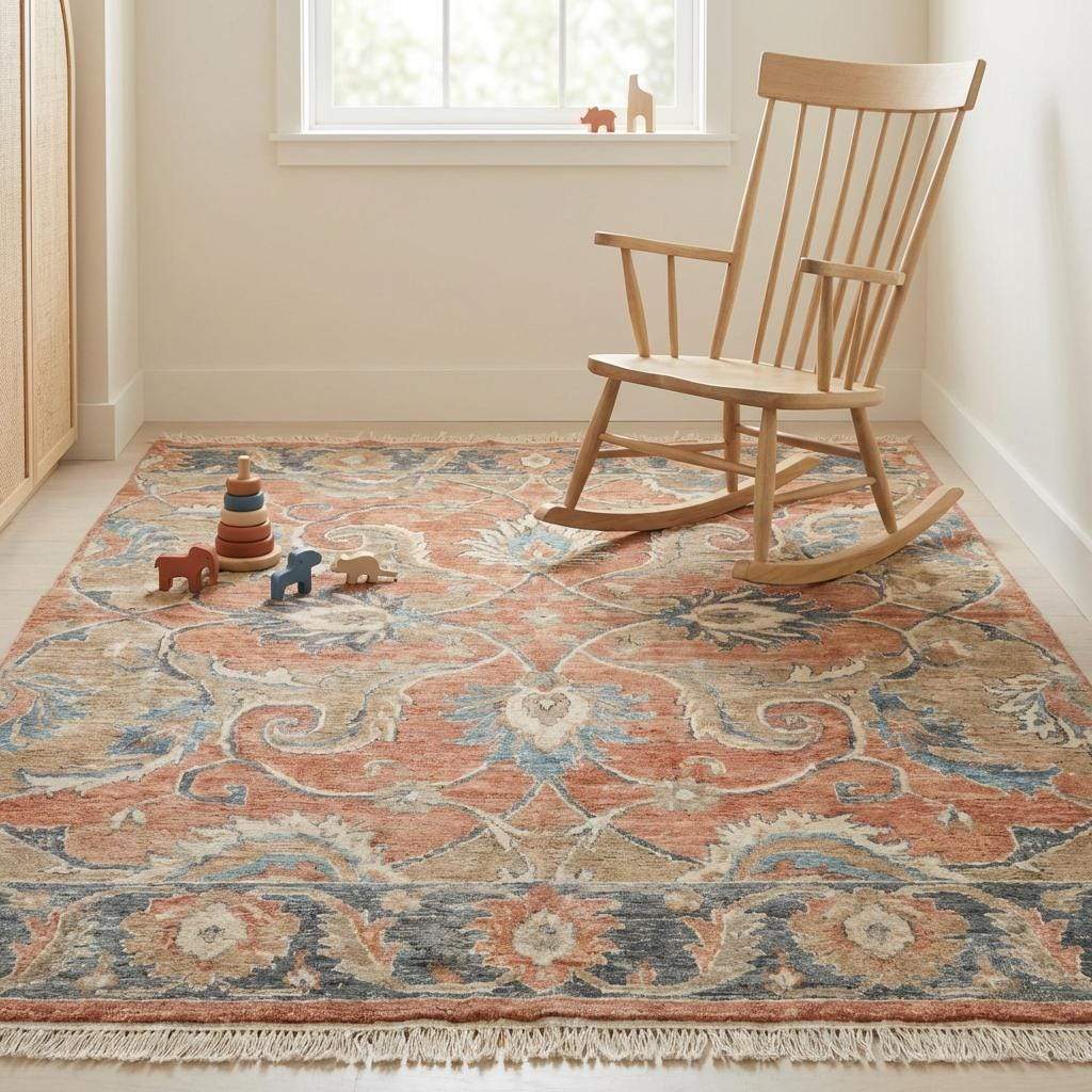 Classic wool Oushak rug suitable for living room or bedroom décor