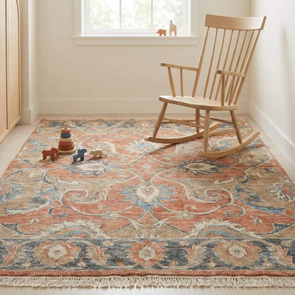 Classic wool Oushak rug suitable for living room or bedroom décor