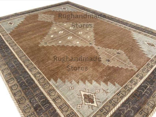 Handmade Oushak wool rug with vintage Turkish knot design in brown and beige, 8x10 area rug
