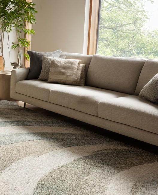 Handmade Wool Area Rug: Abstract Wave Design, Plush Neutral Rug
