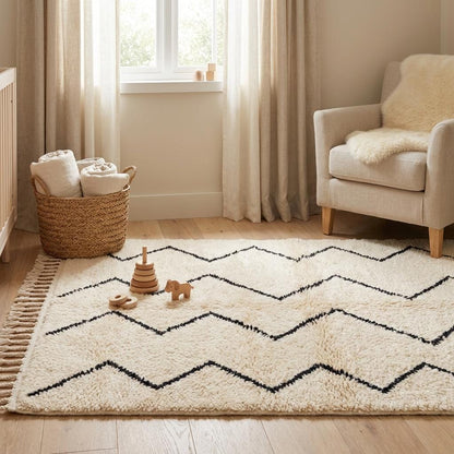 Moroccan Geometric Rug, Ivory Berber Zigzag Pattern Rug, Neutral Boho Textured Rug with Black Tribal Lines
