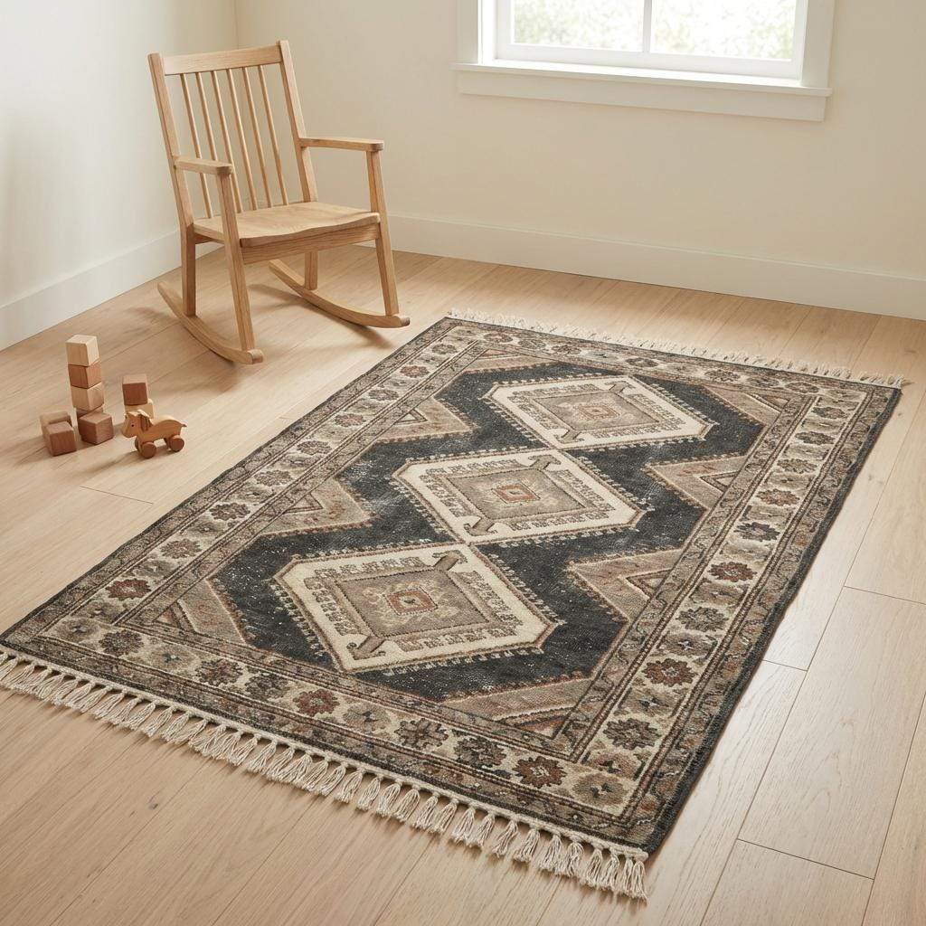 Vintage Tribal Hand Knotted Wool Area Rug for Rustic Interiors