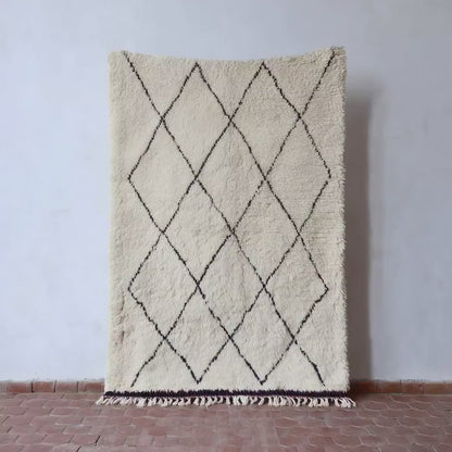 Oversized Beni Ourain Wool Rug – Hand-Knotted Moroccan Rug, Ivory & Black Diamond Pattern